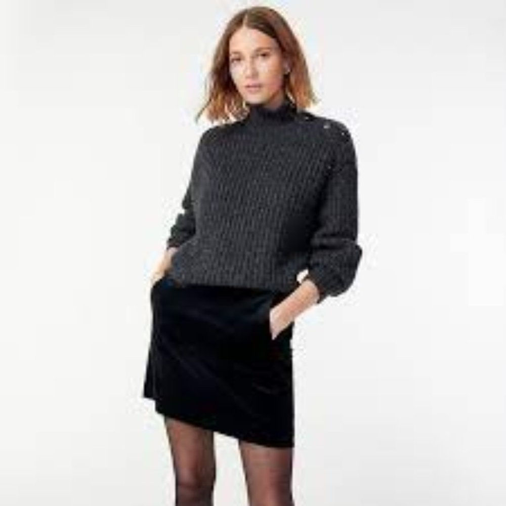 JCrew black velvet stretch miniskirt 4 skirt holiday